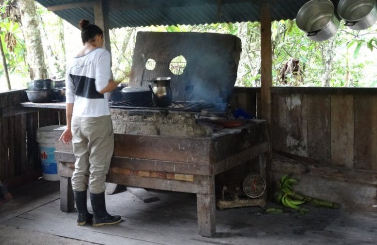 koffie zetten op vuurtje